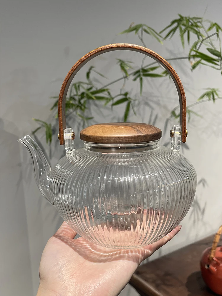 

Walnut High Boron Silicon Vertical Pattern Solitary Wind Tea Pot, Heat-resistant Glass Tea Pot, Lifting Beam Pot, Household Use