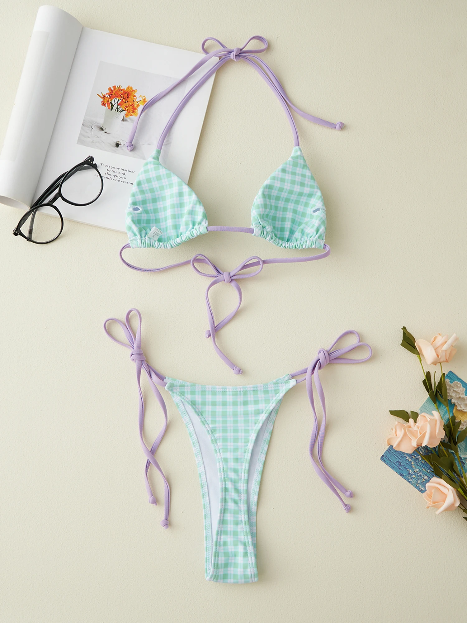 Trendy Women s Plaid Print Bikini Set with Halter Neck and String Bottoms for Stylish Summer Beachwear Look