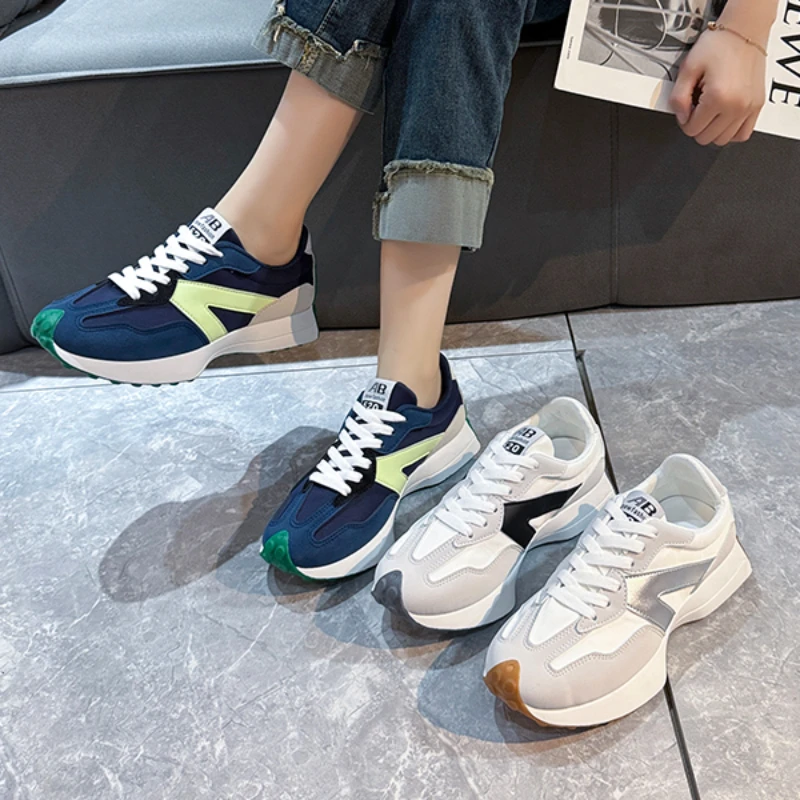 Women Sneakers 2024 New Summer Causal Shoes for Woman Fashion Breathable Lace Up Sneakers Platform Walking Designer Sneakers