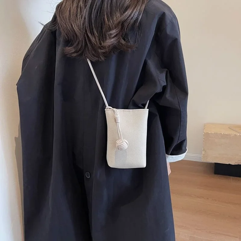 Women Leather Small Crossbody Bag Designer Cell Phone Bag Lightweight Fashion Shoulder Bag Ladies Travel Purse