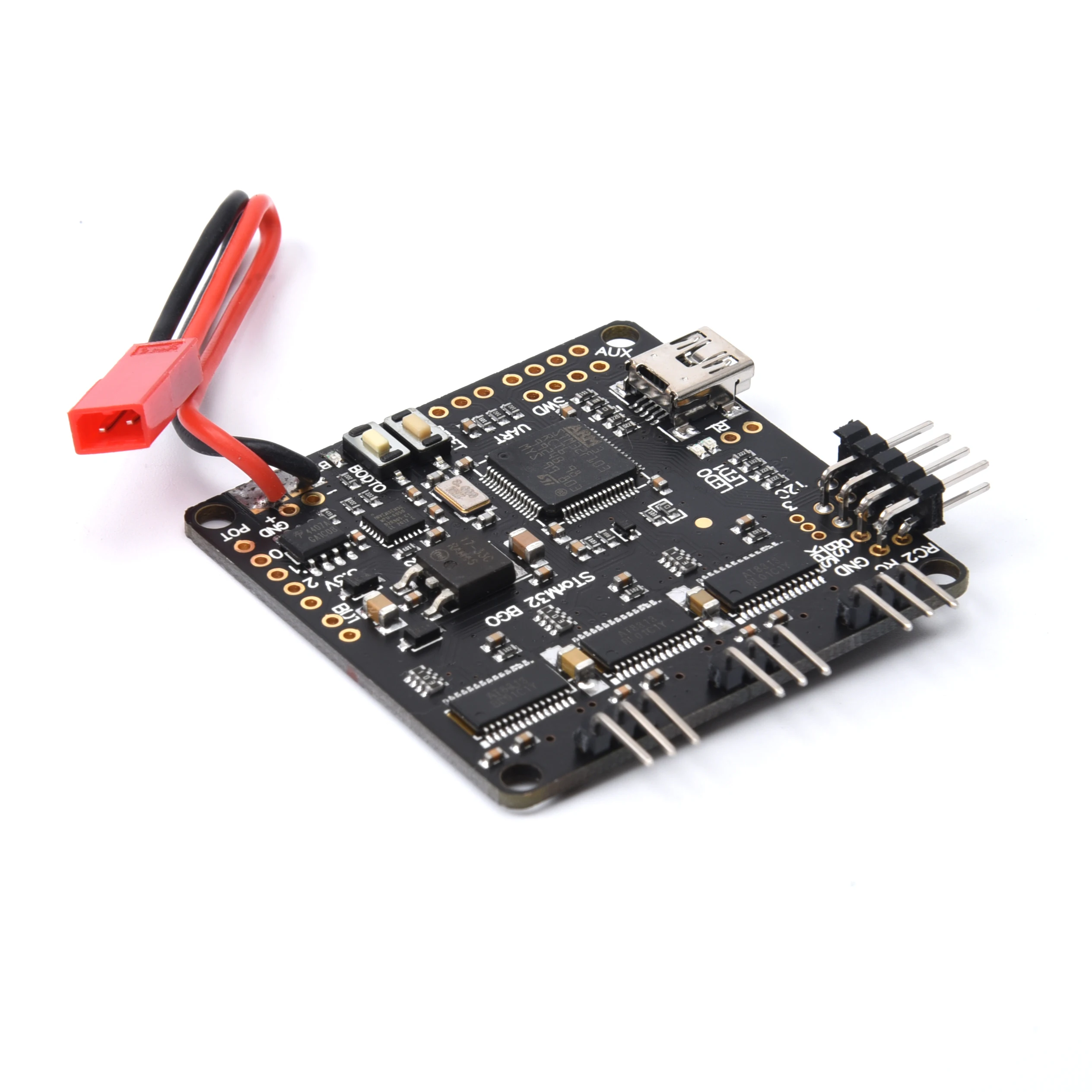 Détail des soudures et composants du Storm32 BGC 32 bits 3 axes pour drone
