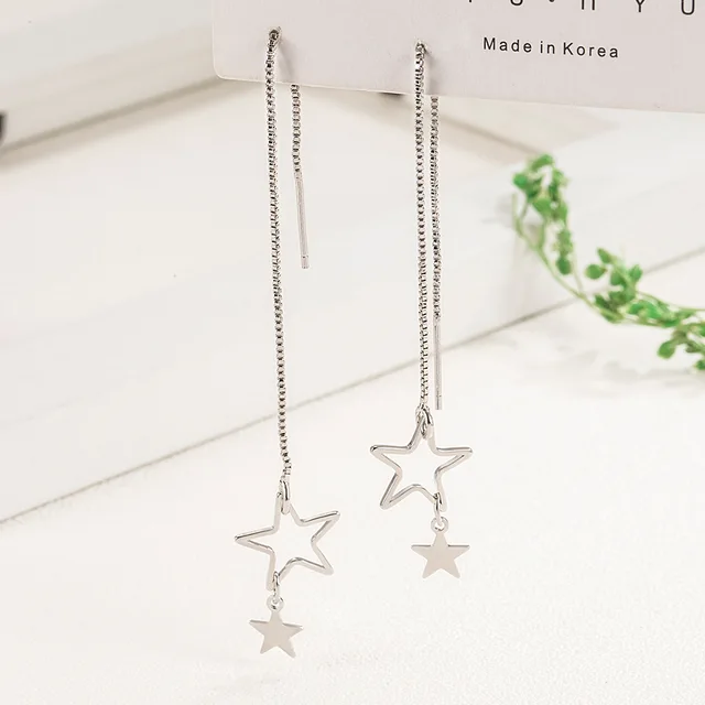 찬란한 별빛을 담은 매력적인 스타 귀걸이