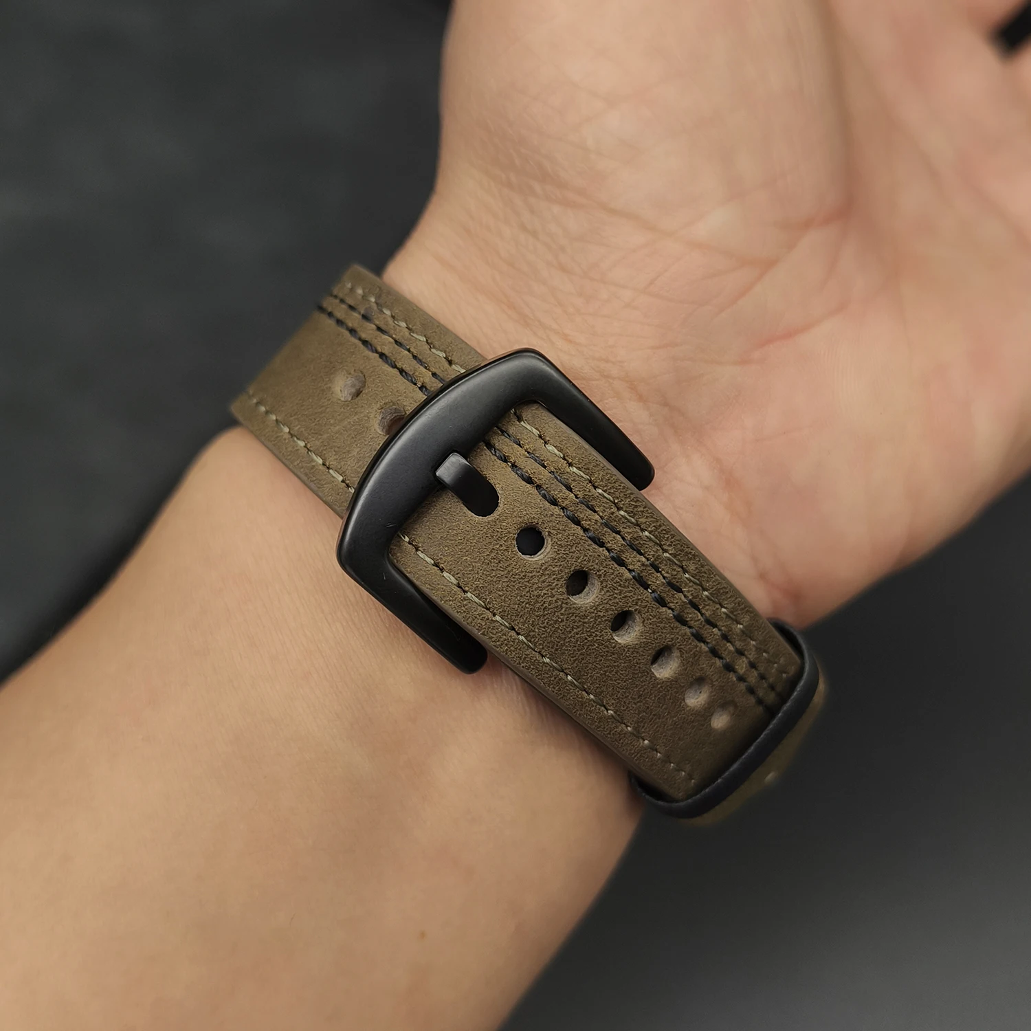 Retro-Herrenarmband aus echtem Leder für Apple Watch Ultra 49 mm S11/10 46/42 mm 45/44/41/40/38, kompatibel mit iWatch S9 S8 S7 – Detail 5