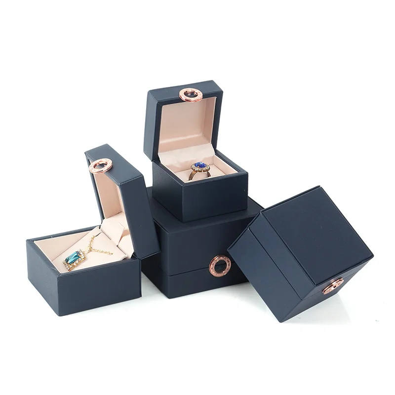 New Fashion PU Leather Bead Bracelet Jewelry Storage For Femal Ring Earring Pendent Bracelet Jewelry Box