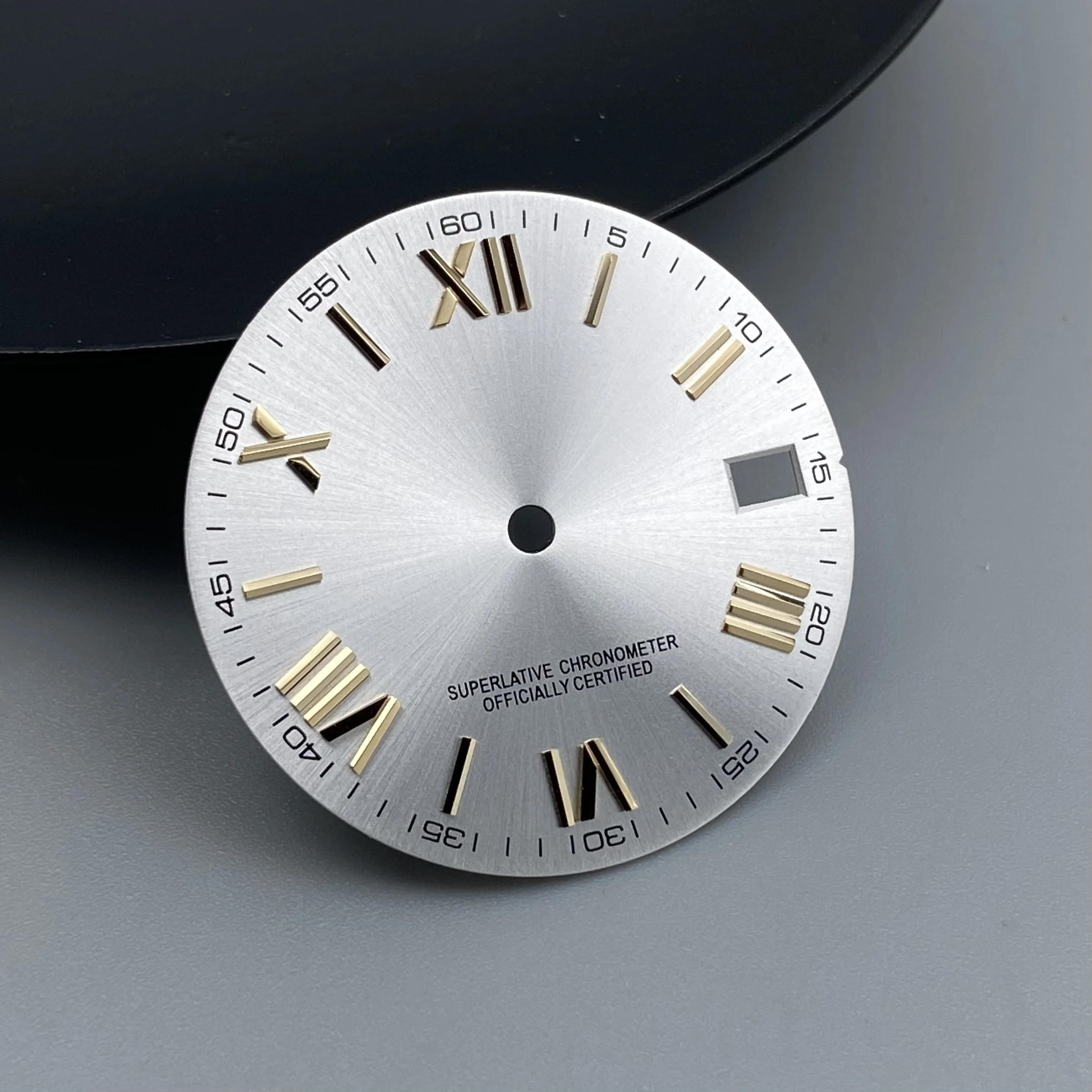 Green Luminous Date Dial for Automatic Watch Movements