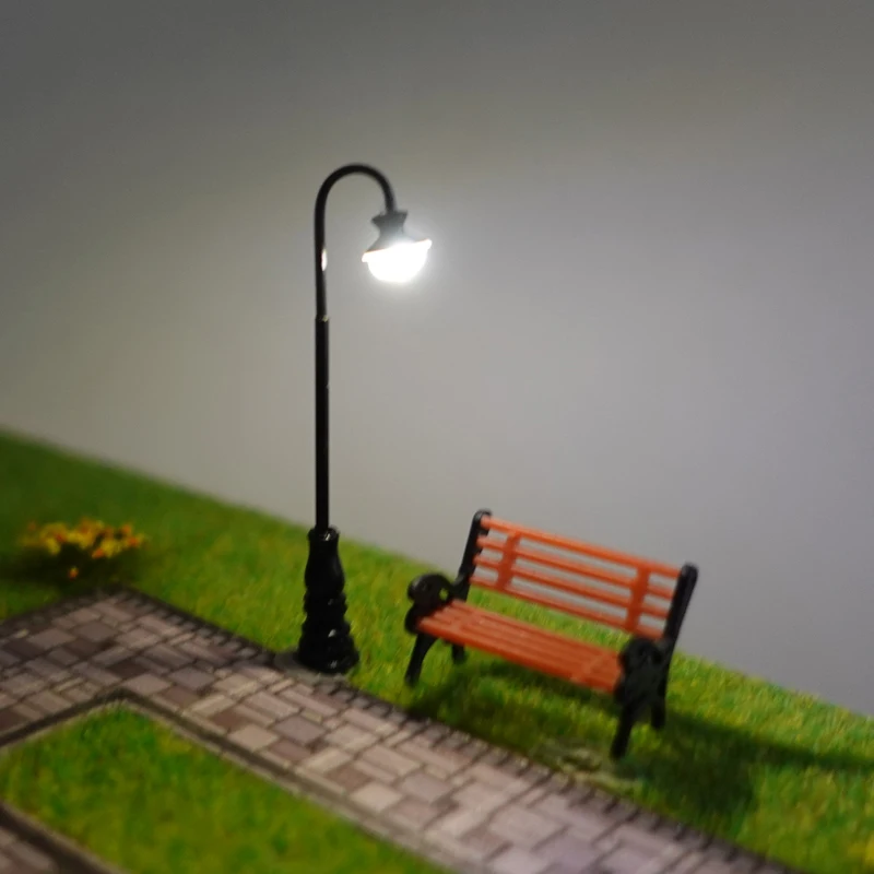 Lot De 20 Lampadaires LED Pour Modélisme Ferroviaire H0/TT - Échelle 1:50-1:100, Hauteur 65-70 Mm, Tension 3V, Câble 25 Cm