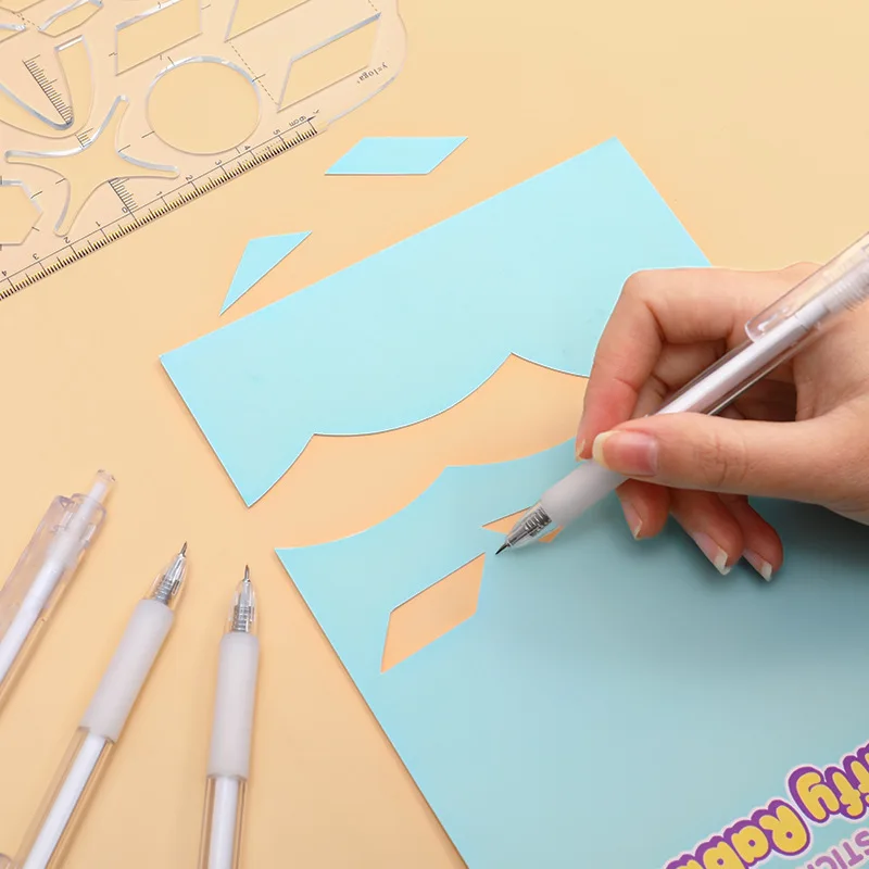 Utility Knife Paper Cutter Craft Cutting Tool 1 Piece Press Cartoon Bear Art