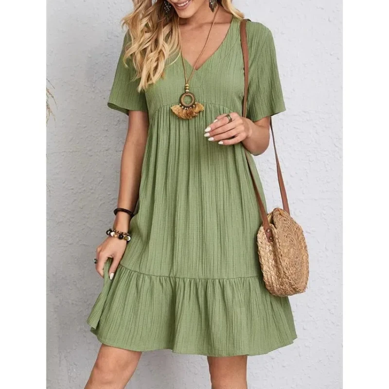 Fashionable New Summer Solid Color V-neck Cake Skirt Casual Short Sleeved Dress 237