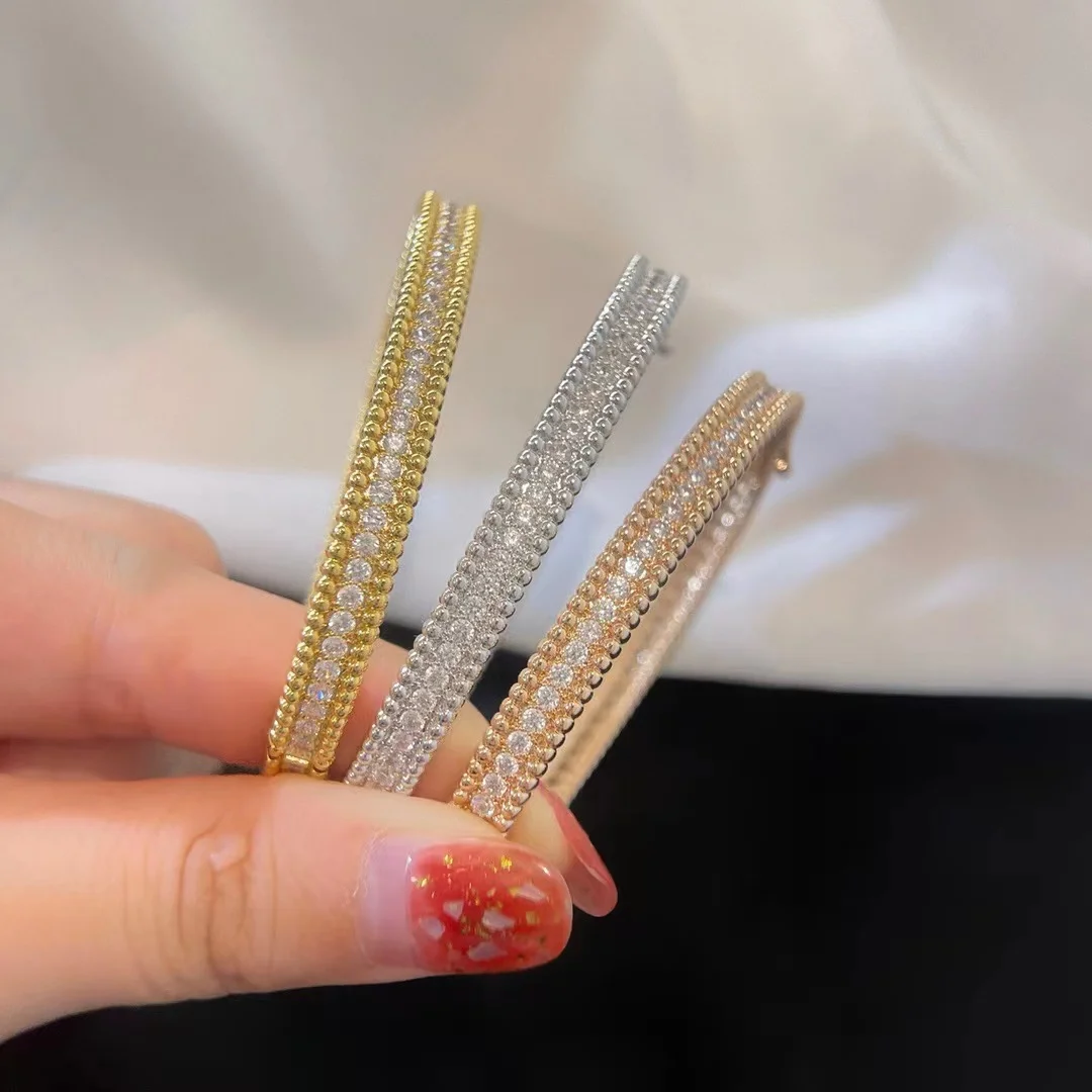 

New popular and beautiful kaleidoscope full of diamonds with round bead edges for women's bracelets, versatile and luxurious for