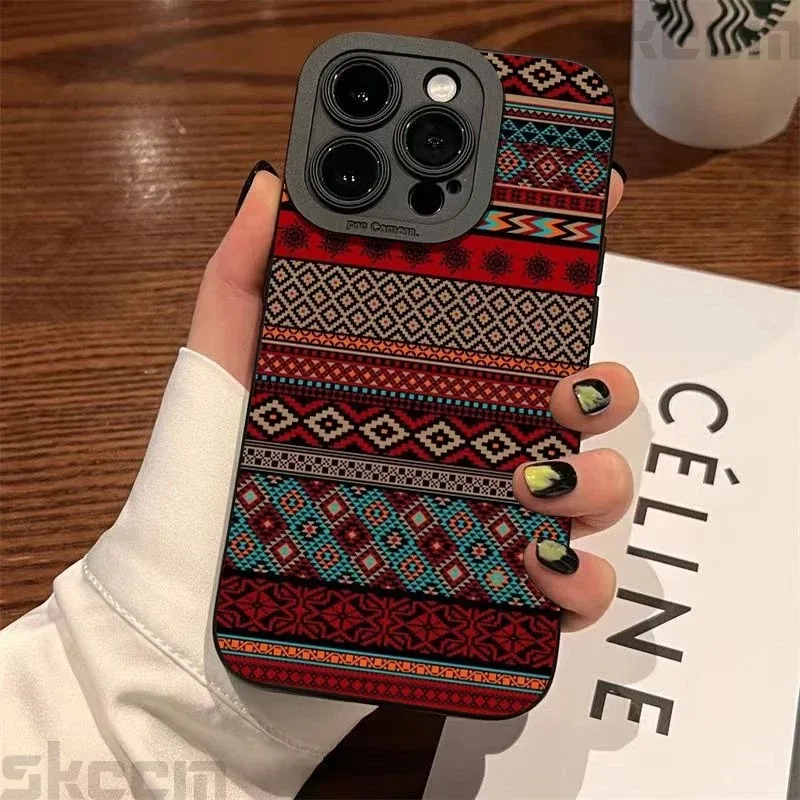 Vintage Totem Pattern Soft TPU Phone Case - Artistic Back Cover