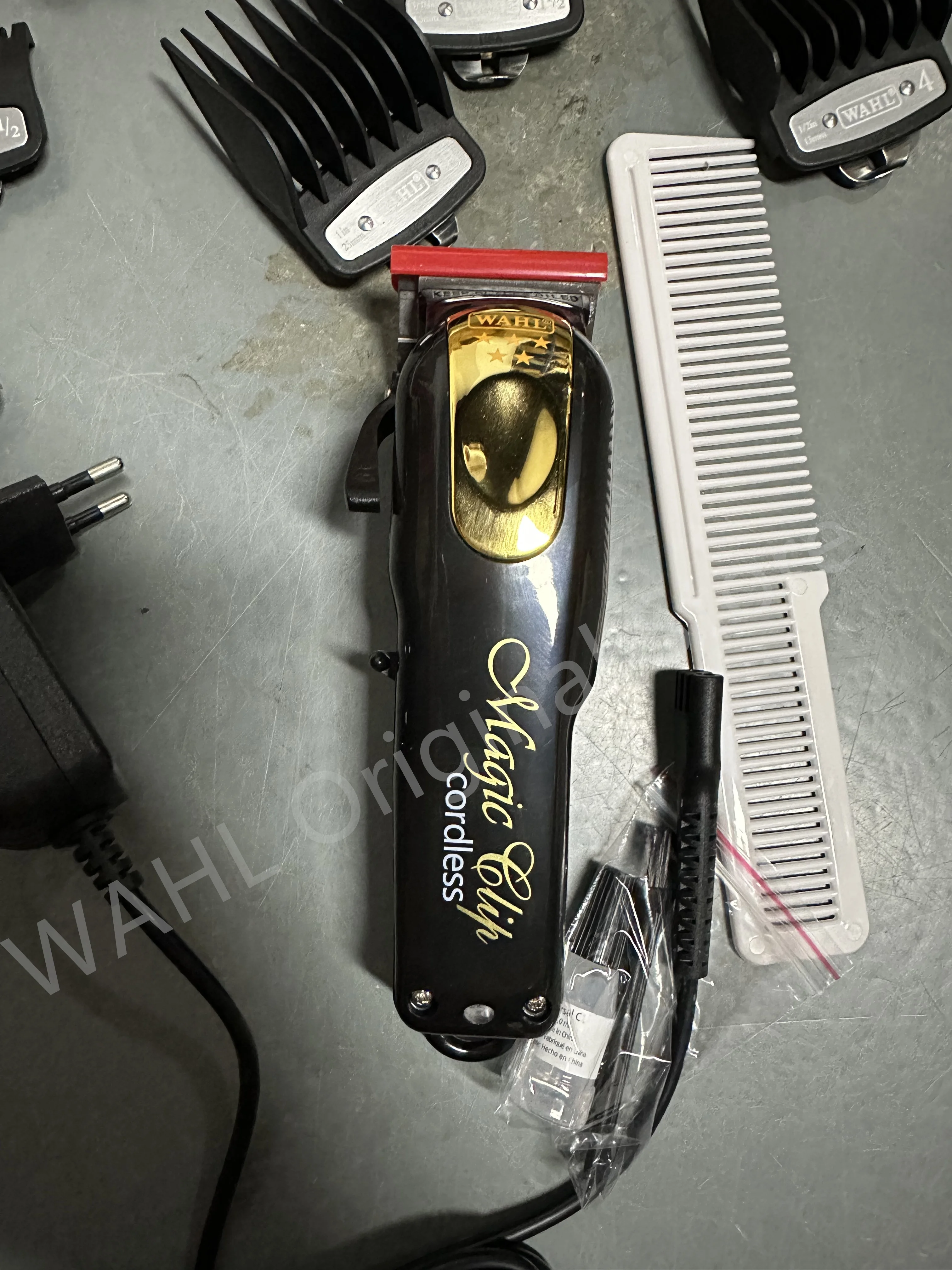 Original Wahl 8148 Magic Clip Professional Hair Clipper for The Head Electric Cordless Trimmer for Men Barber Cutting Machine