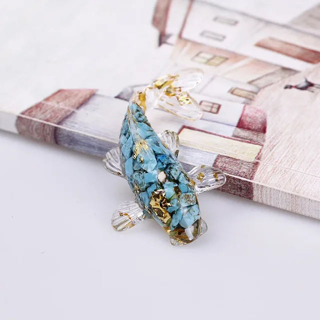 Beautiful Lucky Koi Fish Figurines Artificial Transparent Epoxy Resin Crystal Mini Fishes Desk Decoration Gift for Friend 5