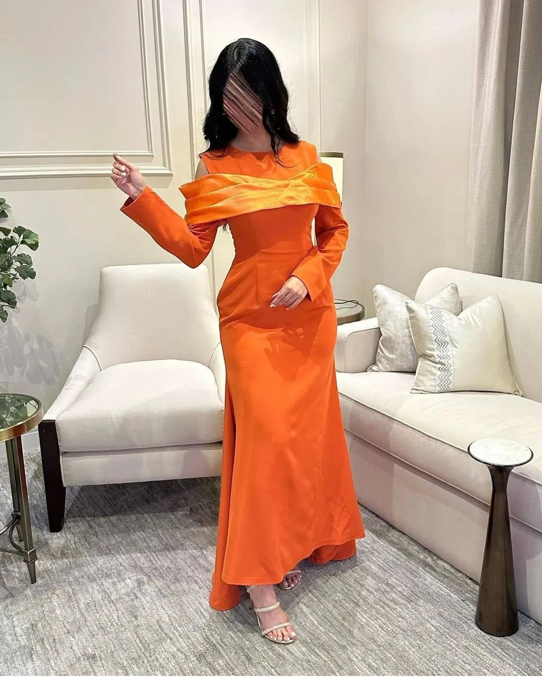 

Bright Orange O-neck Long Sleeve Satin Prom Dresses Floor Length 2023 Gown Slim Evening Party Pleated