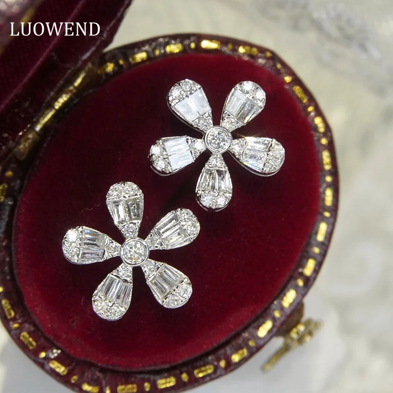 

LUOWEND 18K White Gold Earrings Romantic Sakura Design 0.44carat Real Natural Diamond Stud Earrings for Women Anniversary Gift