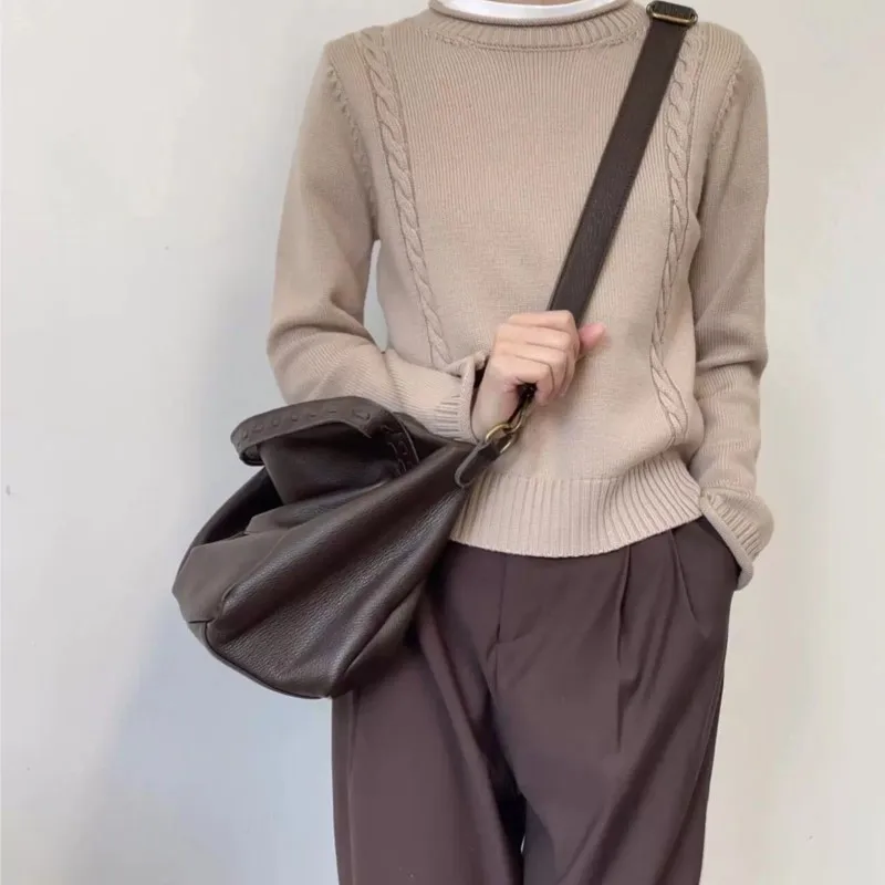 Retro Sle Solid Color Tote Bag Women Pleated Studded Leather Large Capacity Shoulder Bags Ladies  Casual Commute Crossbody Bag