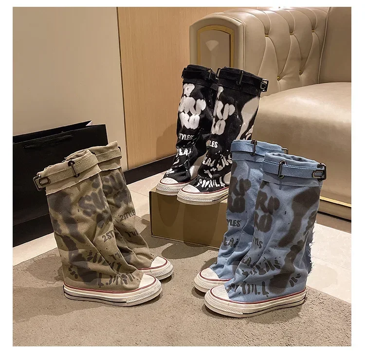 Graffiti Mid Calf Canvas Shoes 32