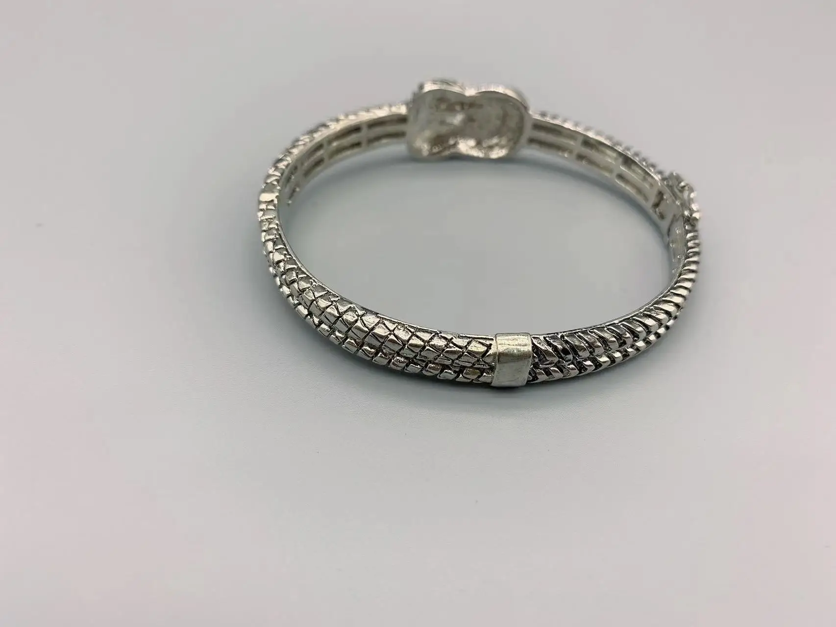 Le Han Jewelry Carved Chain Tie Silver  Bracelet  With Clear Cubic Zirconia