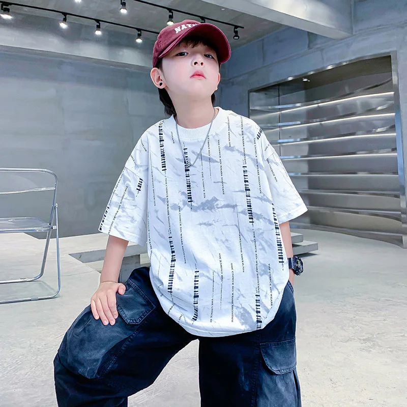 Boys' Summer White Fashion Brand Short SleeveTT-shirt2024New Children's Cotton T-shirt Boys' Summer Loose Top