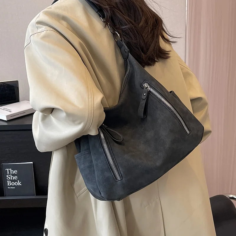 Chic Women's Versatile Tote and Crossbody Bag