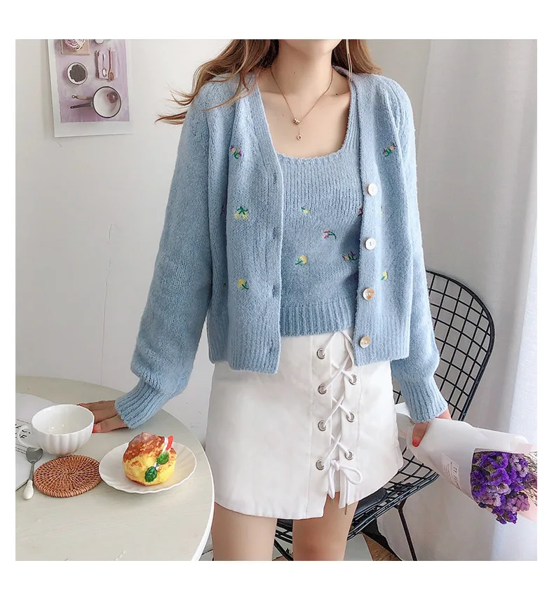 Two-piece Top Suit Flower Embroidered Knitted Korean Style