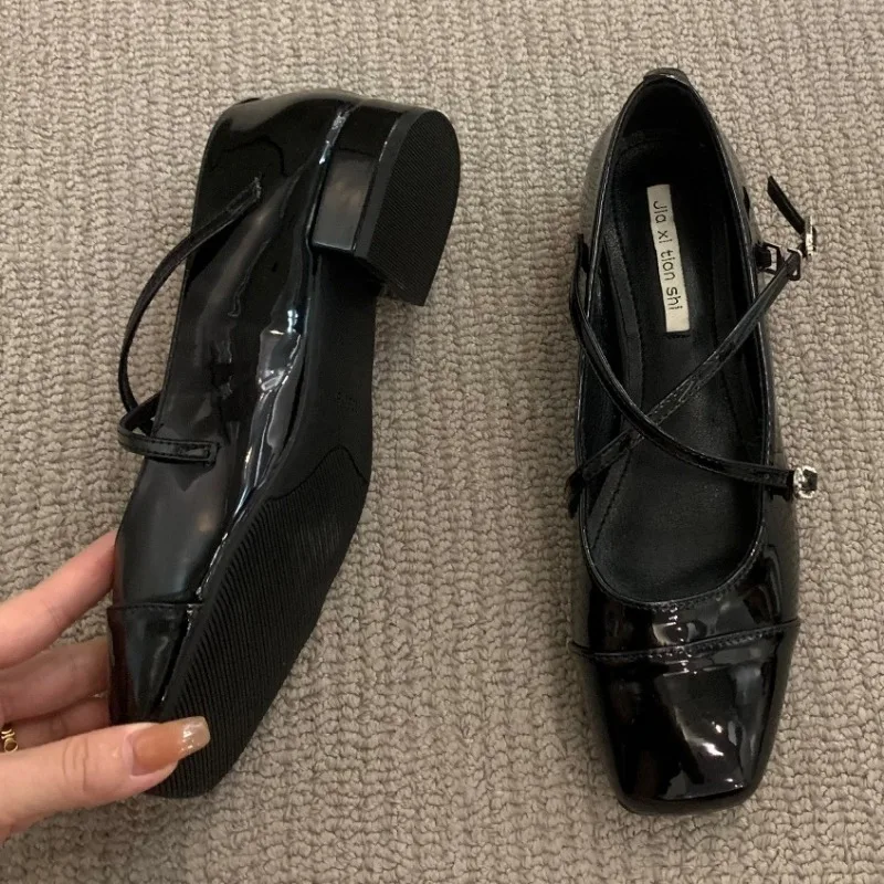 Mary Jane Shoes for Women  Retro Medium Heeled Women's Single Shoes Soft and Comfortable Red Ballet Shoes Zapatos De Mujer