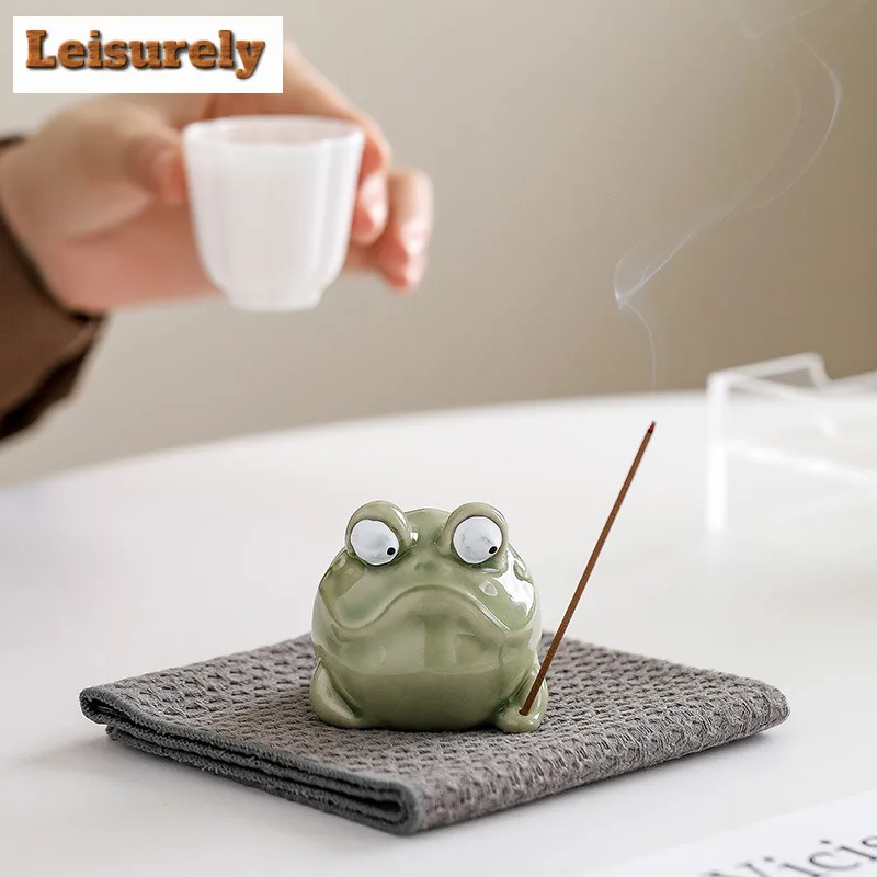 Teasing Frog Incense Holder Mist Smoking Steamers Incense Burners Consecrate Scented Aromatic Candles Censer Teaware Craft