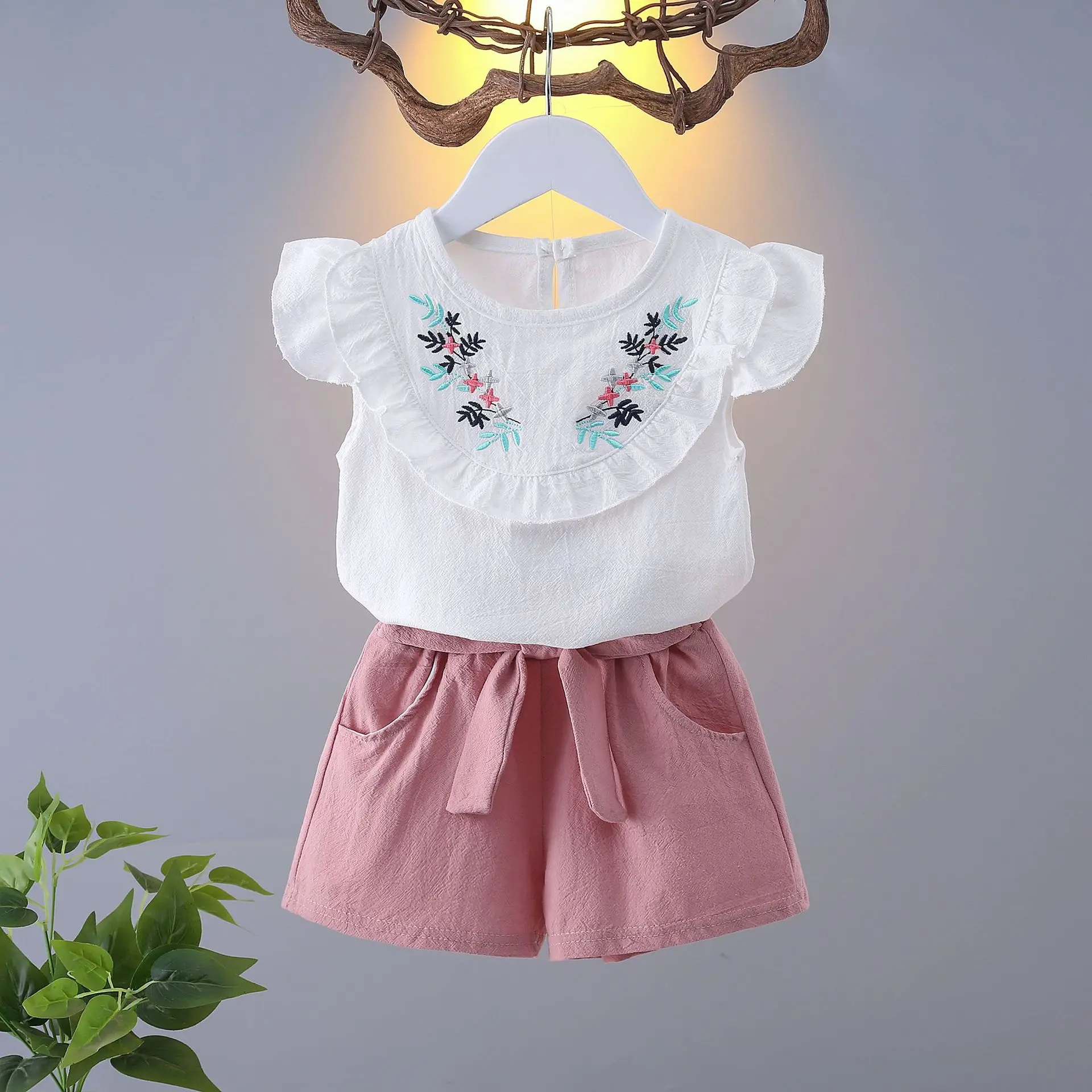 

Summer Girls Clothing Set Casual Flower T-Shirt + Pants 2 pcs Baby Girl Cotton Clothes 1-4 Years