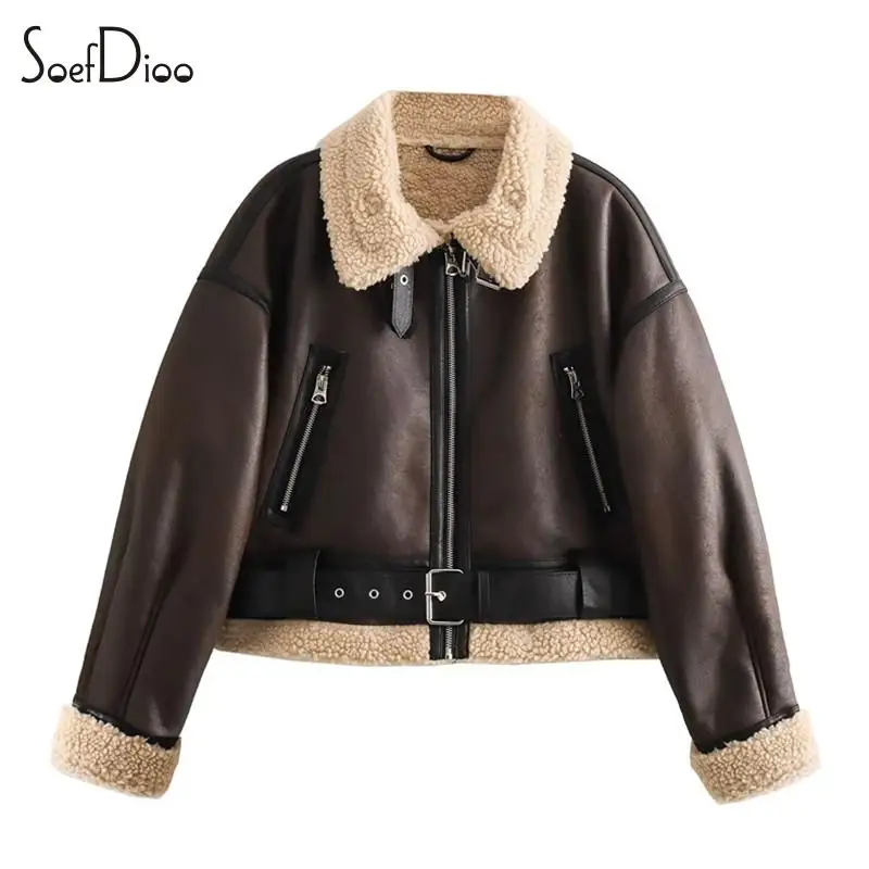 

Soefdioo Faux Leather Patchwork Fur Thickness Coat Women Winter 2023 Y2K Tops Streetwear Fashion Moto Style Lapel Jackte Outwear