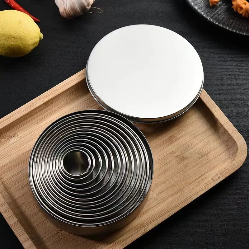 Set De 12 Emporte-Pièces Ronds En Acier Inoxydable - Diamètres 3 à 12 Cm - Pour Biscuits, Pâtisserie
