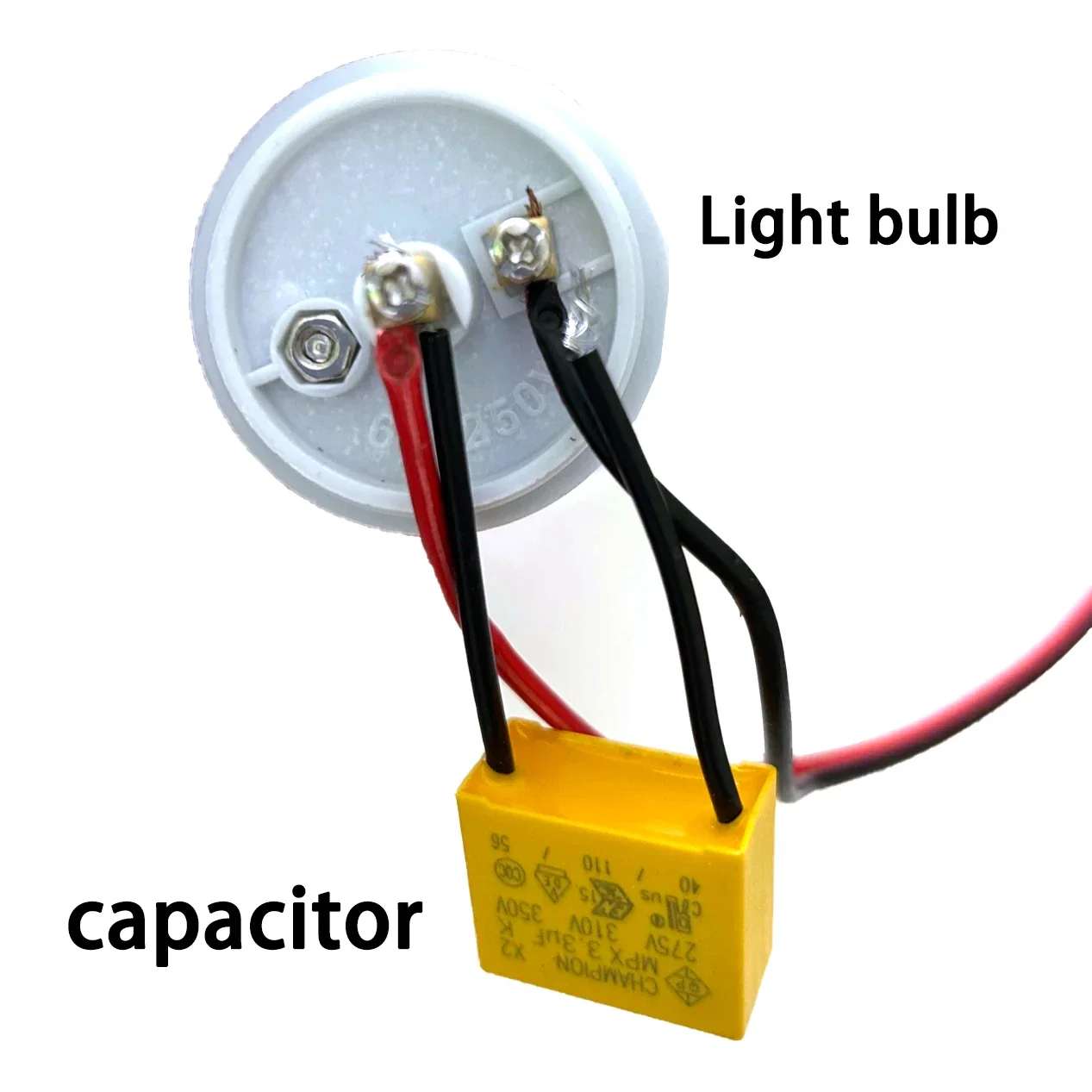 Kondensator bezpieczeństwa z lampą błyskową zapobiegającą światłom, odpowiedni do inteligentnego dotyku bez neutralnych wentylatorów elektrycznych, przełączników itp3.3UF, 275VA