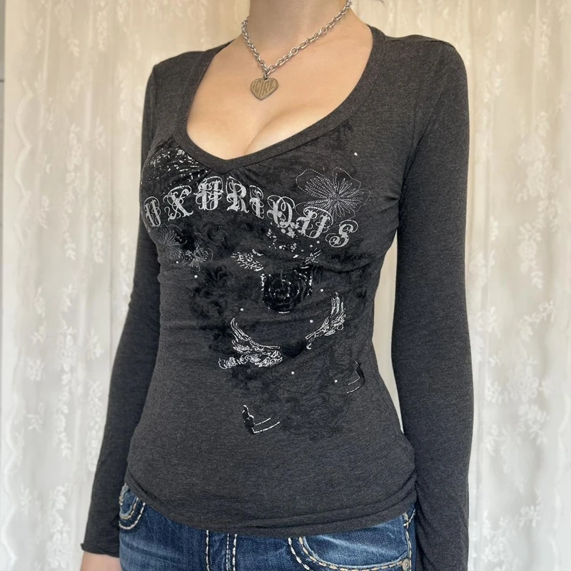 

Y2K Wing Print Long Sleeve Tee 90s Vintage Graphic Crew Neck T-shirt Women Gothic Harajuku Aesthetic Crop Top Autumn Streetwear