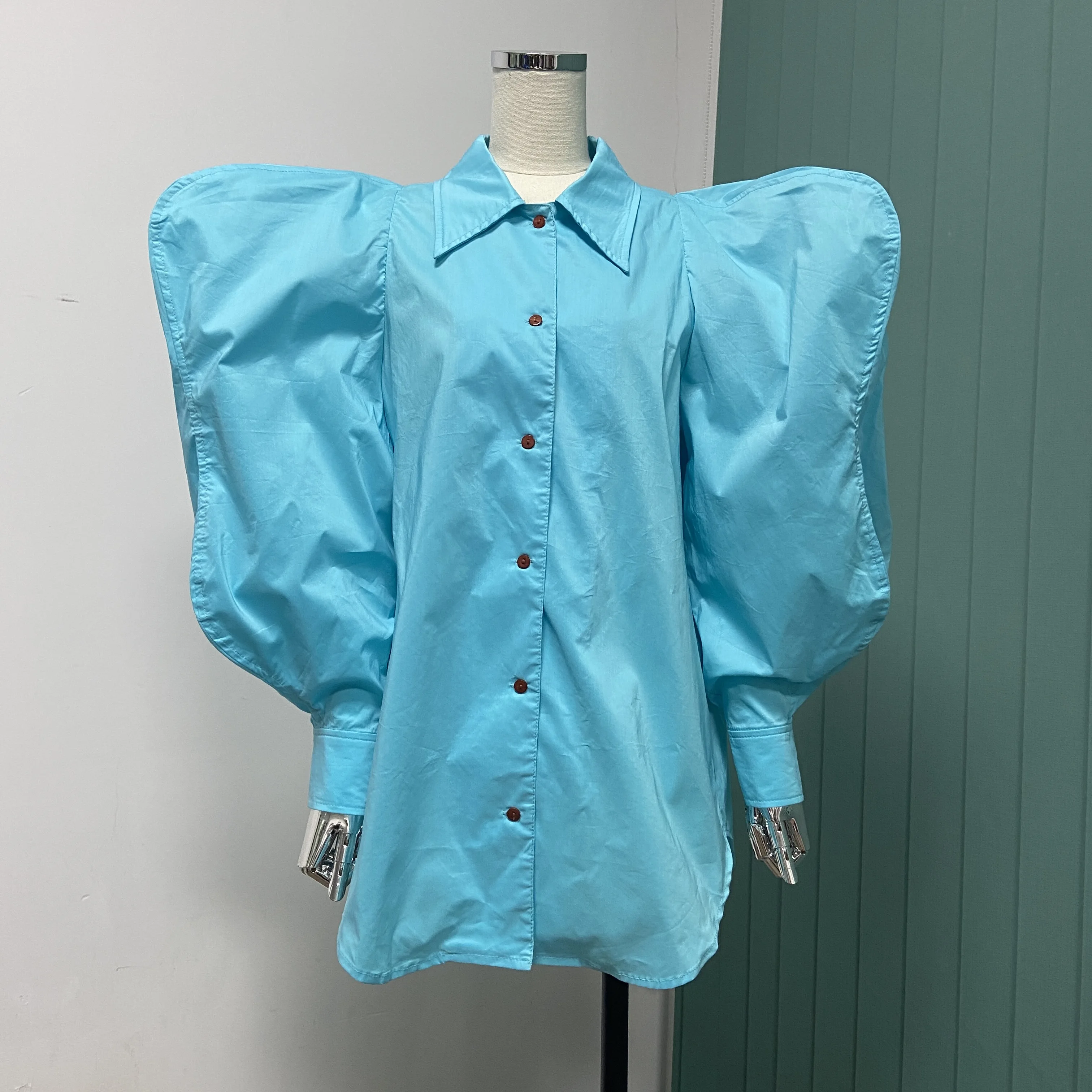 

2023 New French Bubble Long Sleeve Loose Joker Sunscreen Shirt Design Sense Minority Retro Top