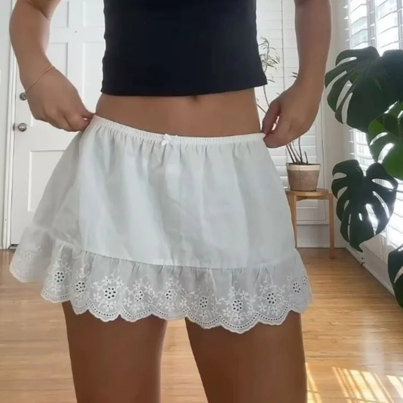 Y2K Cutecore Mini Skirts Women Lace Lolita Short Skirts White Floral Eyelet Hem Skirt Club Party Female A-line Skirts Streetwear 2