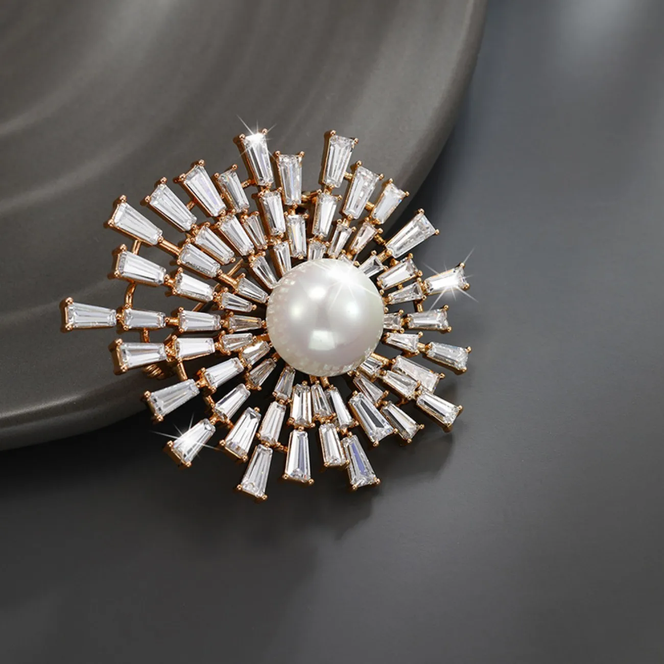 Full zircon pearl brooch pin boutonniere sun flower high-end exquisite dress accessories