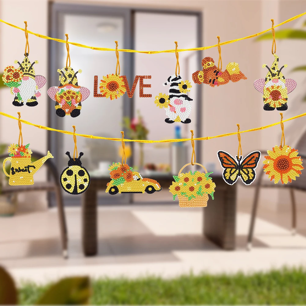 10pcs Hanging Ornament Special-shaped Drill 5D DIY Xmas Tree Hanging Ornament Spot Drill Cartoon for Kids Adults Christmas Gifts