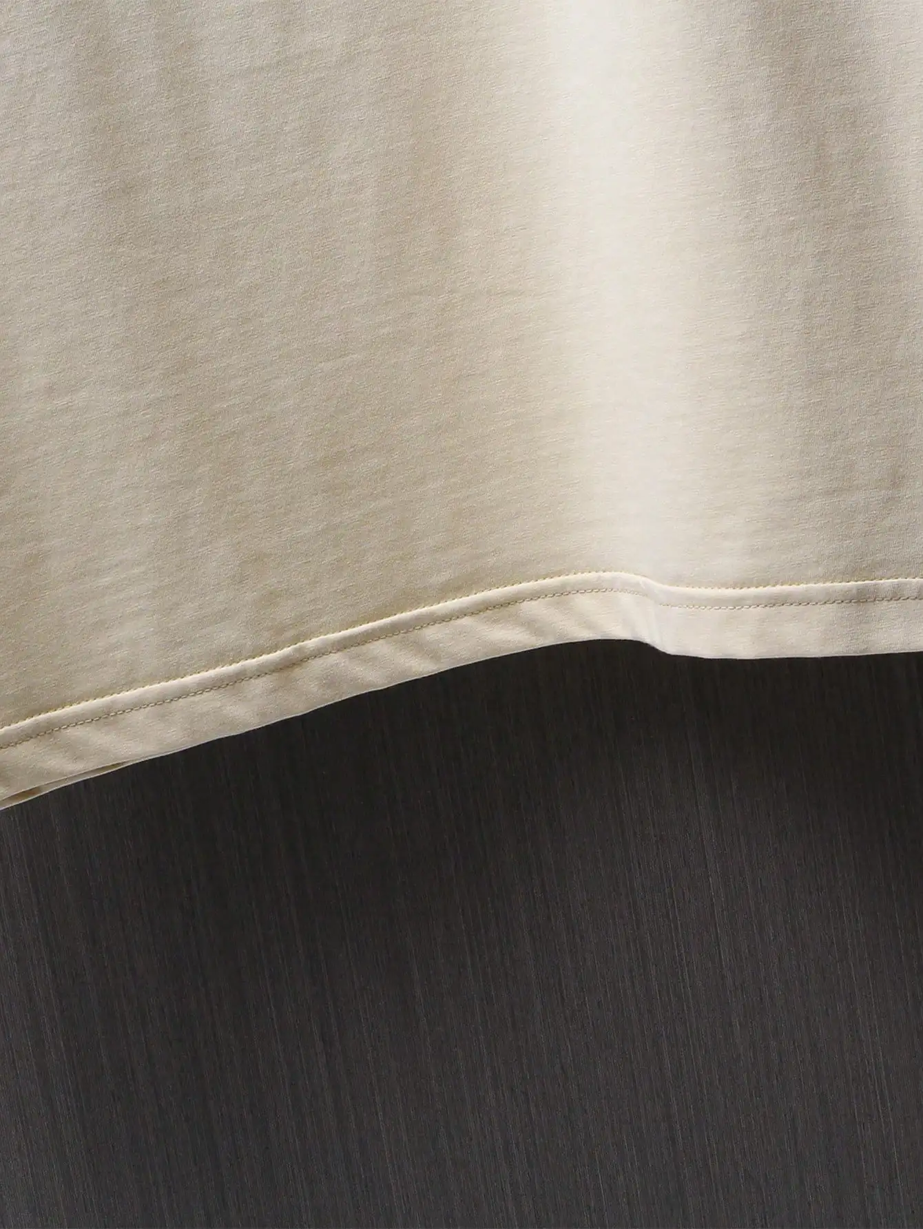 Holding Roses And Diamonds In Hand Longing For Freedom T-Shirt Men Novelty Fashion T Shirt Cotton Loose Top O-Neck Cool Tshirts