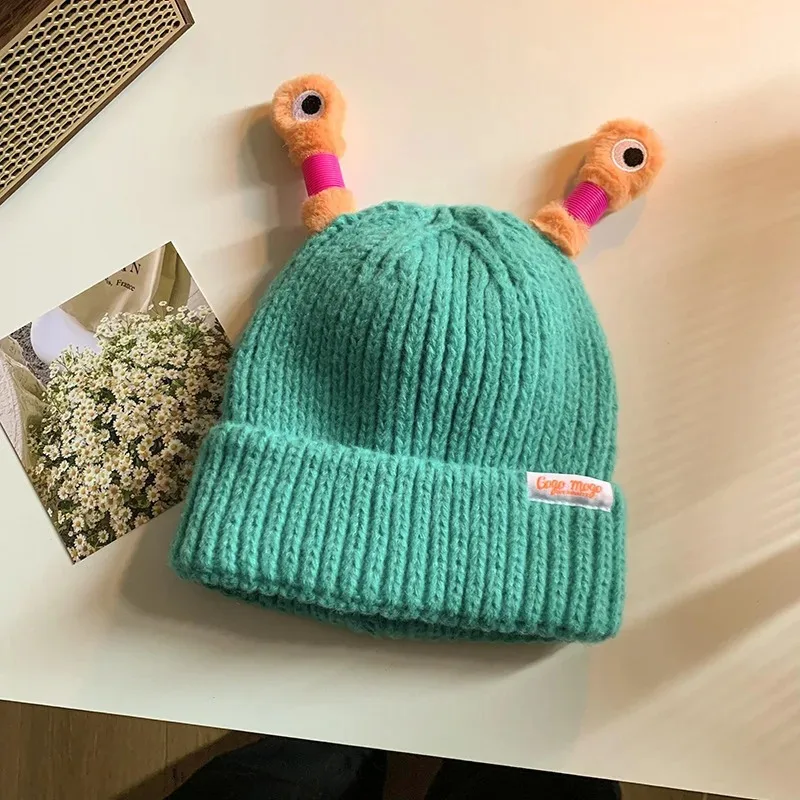 Niedliche Cartoon-Monster-Mütze mit leuchtenden Tentakeln, gestrickte Eltern-Kind-Modelle, warme Wollmütze mit leuchtenden Augen, Beanie-Monstermütze – Detail 8