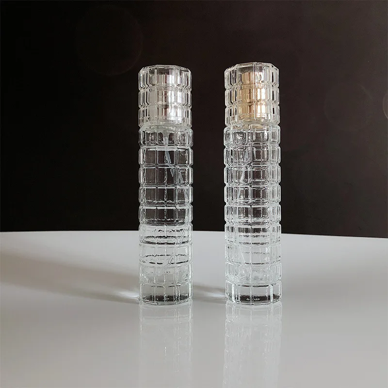 2Pc Glass Spray Bottles Exquisite Refillable Perfume Atomizer Empty Spray Bottles 30ml Travel Cologne Scent Pump Case Bottles