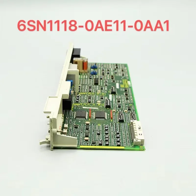 Блок управления замкнутым контуром 6SN1118-0AE11-0AA1 SIMODRIVE 611-A, 2 оси