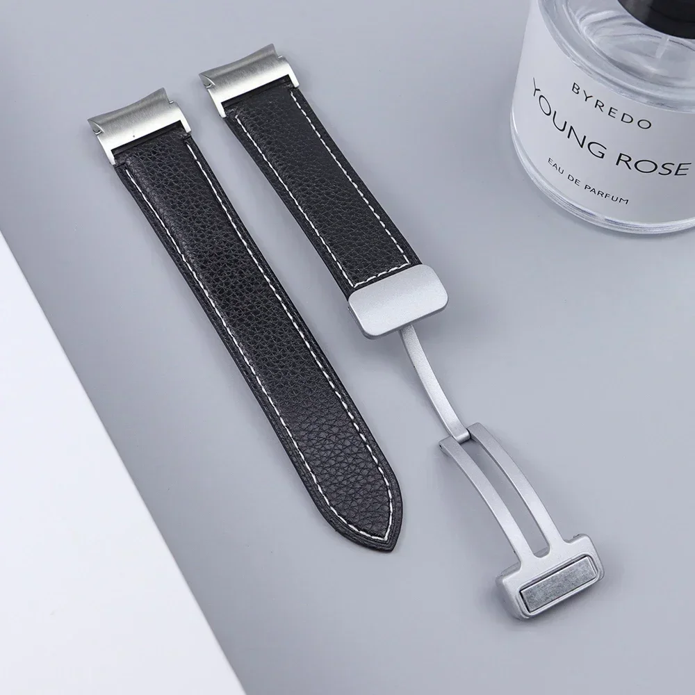 Premium No-Gaps Leather Band with Magnetic Buckle Strap