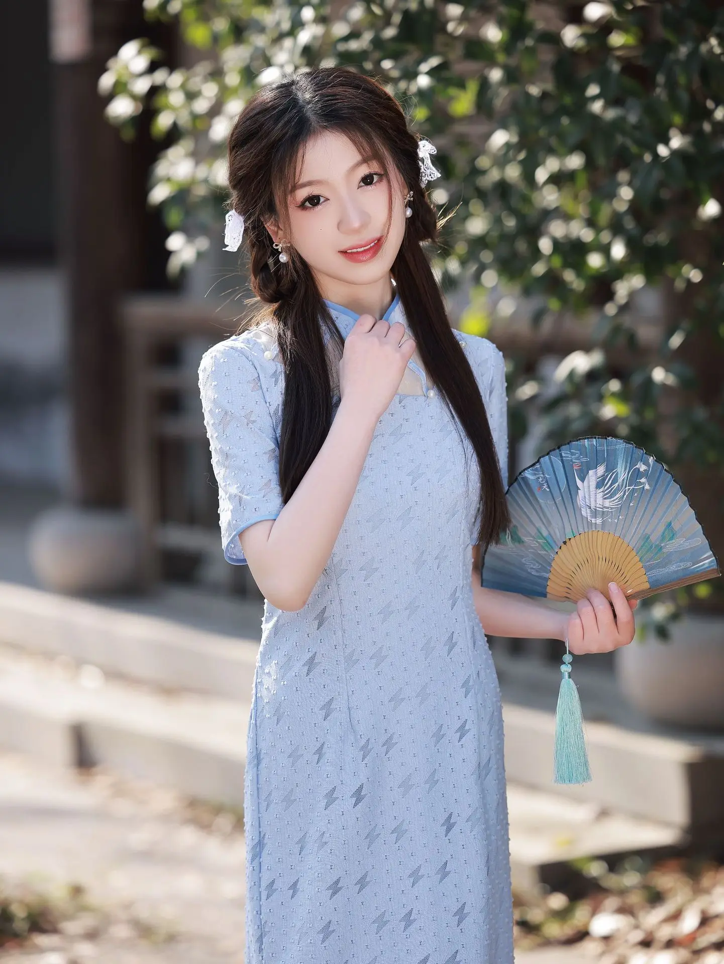 

Traditional Vintage Blue Mandarin Collar Cheongsam Women Short Sleeve Dress Show Costumes Slim Qipao Robe