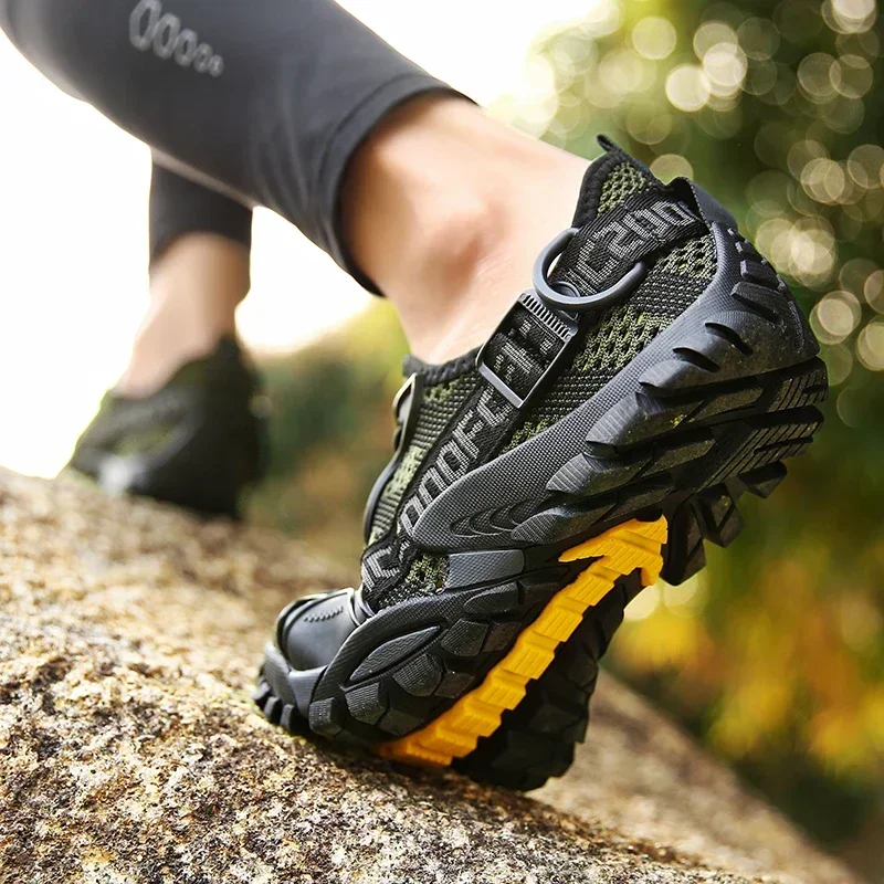 Upstream Shoes Men Quick Dry Aqua Shoes Slip On Breathable Hiking Wading Sneakers Beach Surfing Swimming Water Barefoot