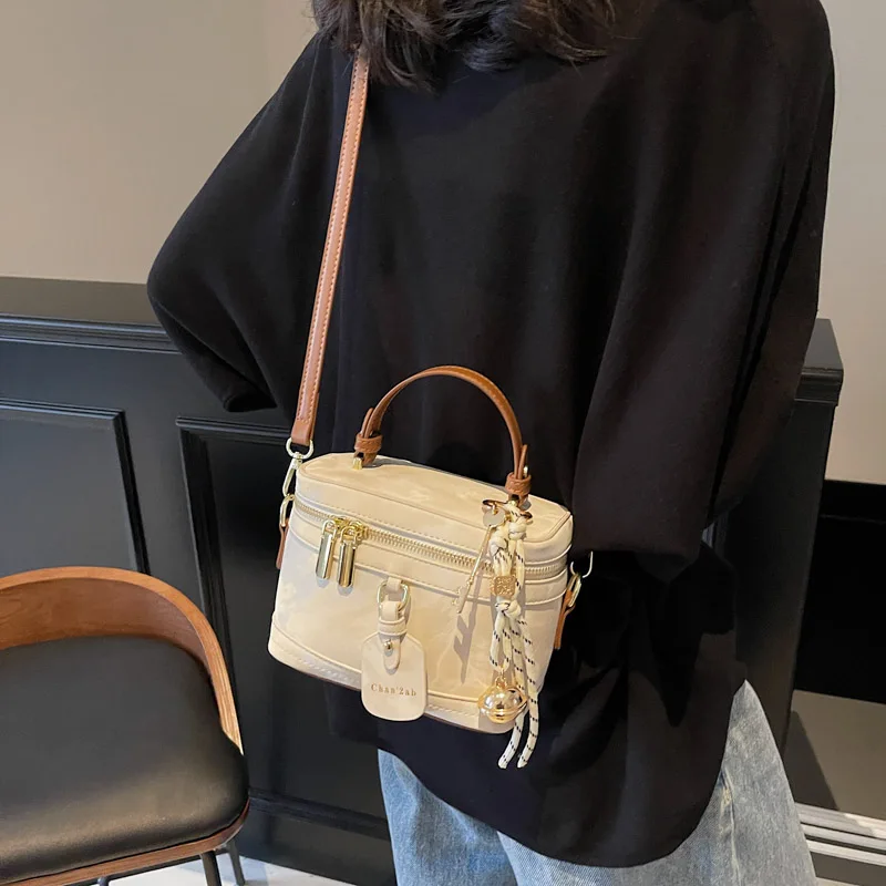 حقيبة دلو عصرية محمولة باليد، حقيبة كتف كاجوال عصر...