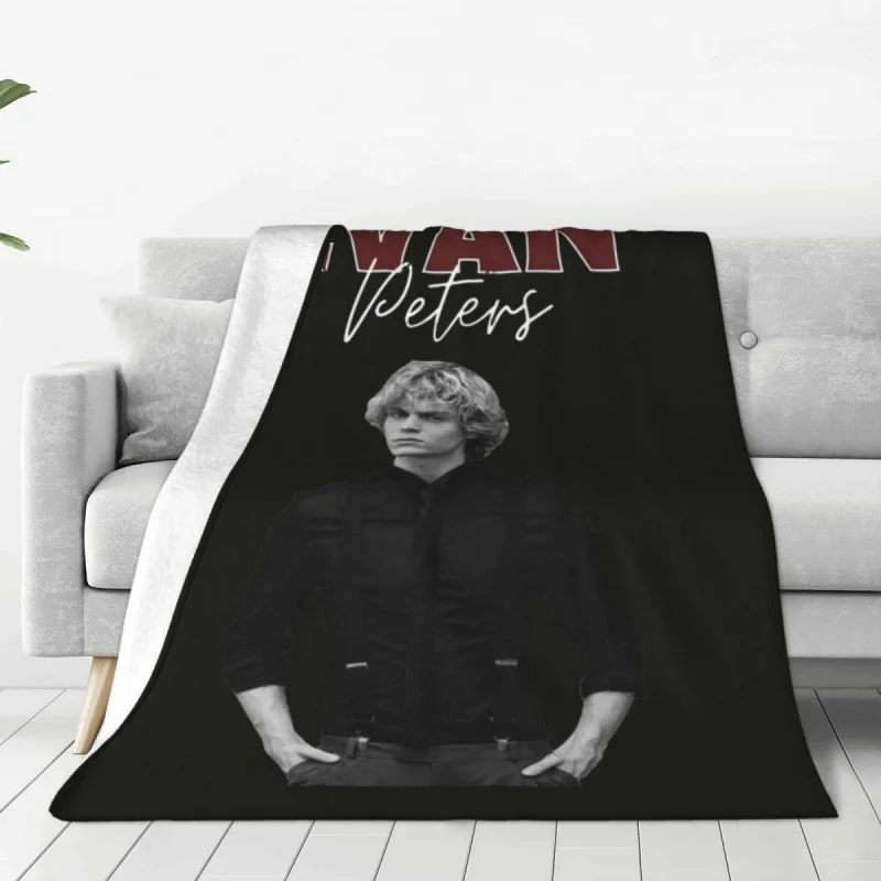 

Evan Peters Blanket Cute Actor Movie cool Flannel Throw Blankets Bed Sofa Personalised Soft Warm Bedspreads