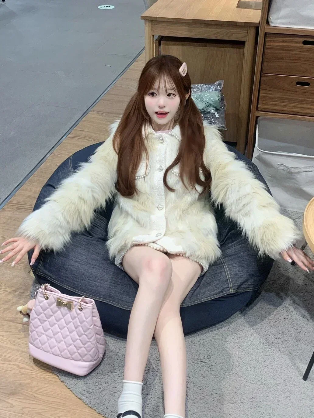 

2023 Autumn and Winter New Patchwork Faux Fox Fur Coat Sweet Beauty Short Thickened Jacket Temperament Velvet Fashion Clothes