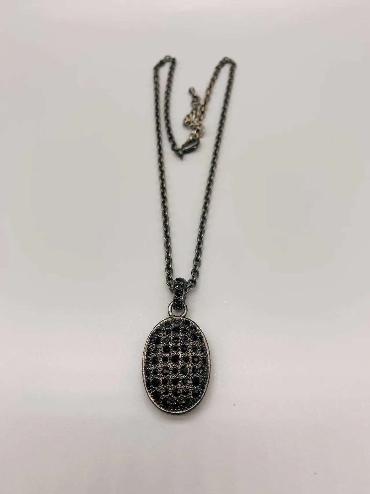 

Le Han Jewelry Cable Oval Pendant Neckalce With Cubic Zirconia 18 Inch