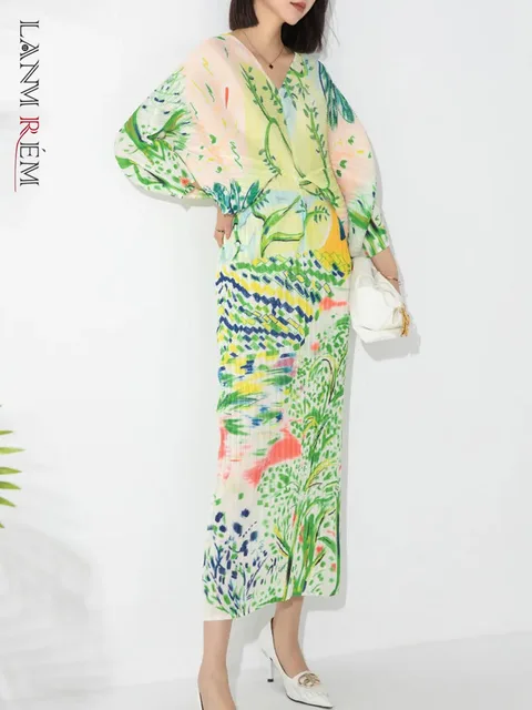 LANMREM Printed Dress For Women Bat Sleeve V-neck Pleated Loose Dresses New Fashion Oversized Feamle Festival Clothing 2DA3994
