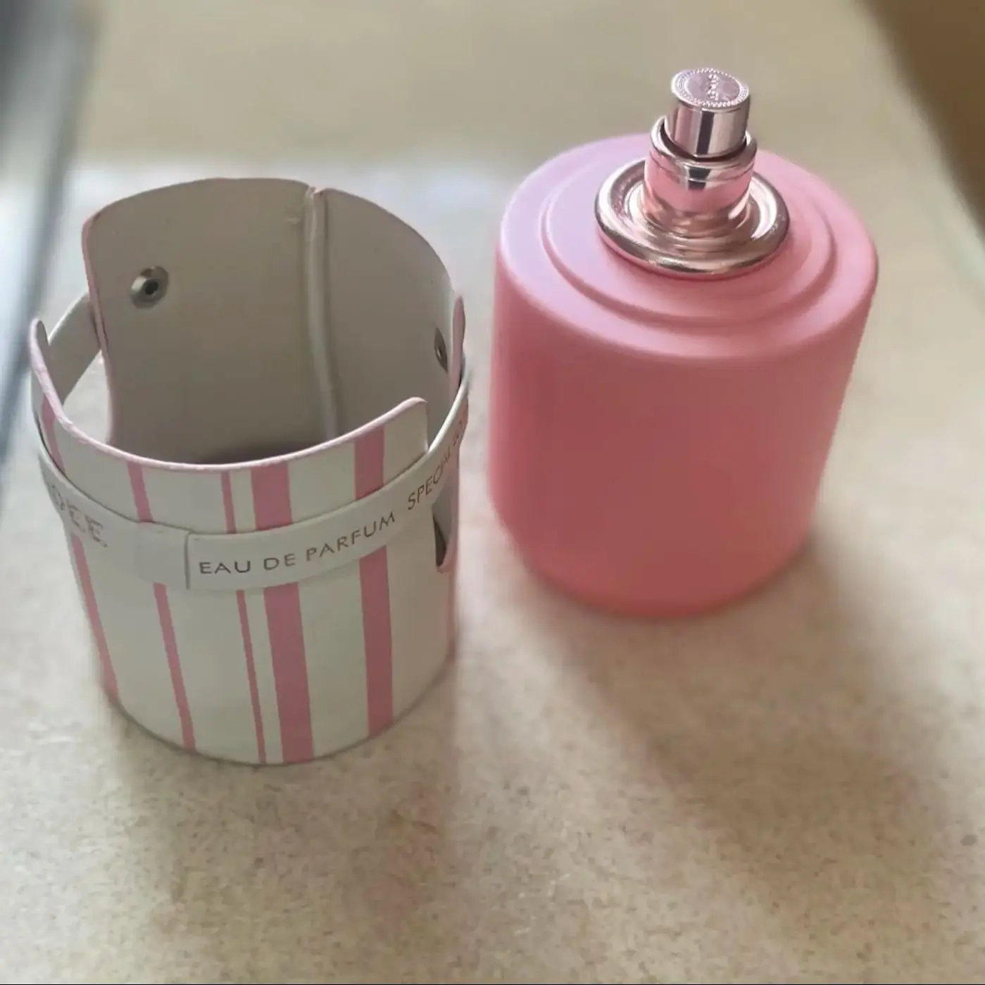 Set di profumi unisex con 12 fragranze per uomo e per donna_voghion.com