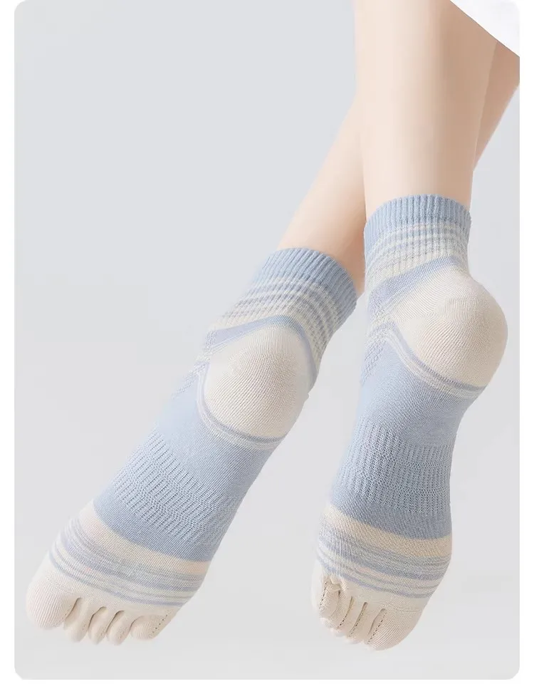 100% Baumwolle Fünf-Zehen-Socken für Damen - Atmungsaktive Gestreifte Crew-Socken, Bequeme Blasenfreie Zehensocken für den Täglichen Gebrauch – Detail 21