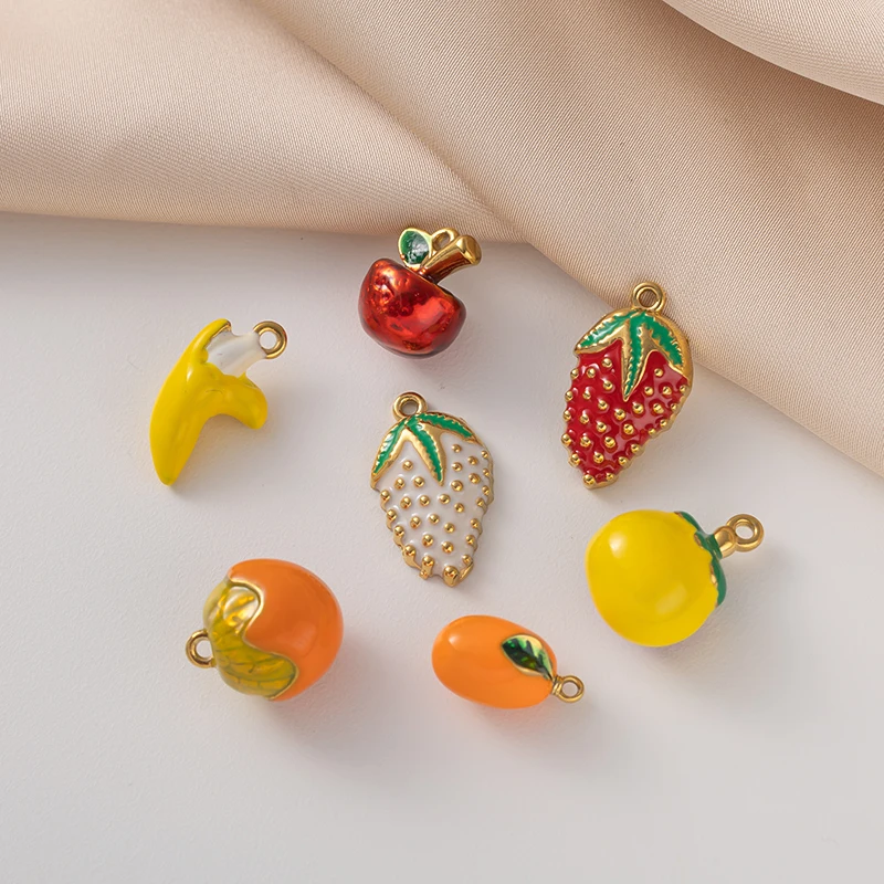 2 Stück Edelstahl Banane Erdbeere Charms Anhänger für DIY Halsketten Armbänder Schmuckherstellung Zubehör Zubehör Erkenntnisse